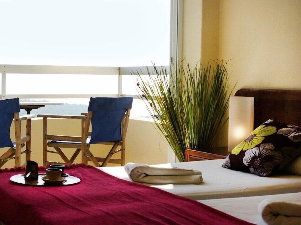 Thomas Hotel Monolithos  외부 사진