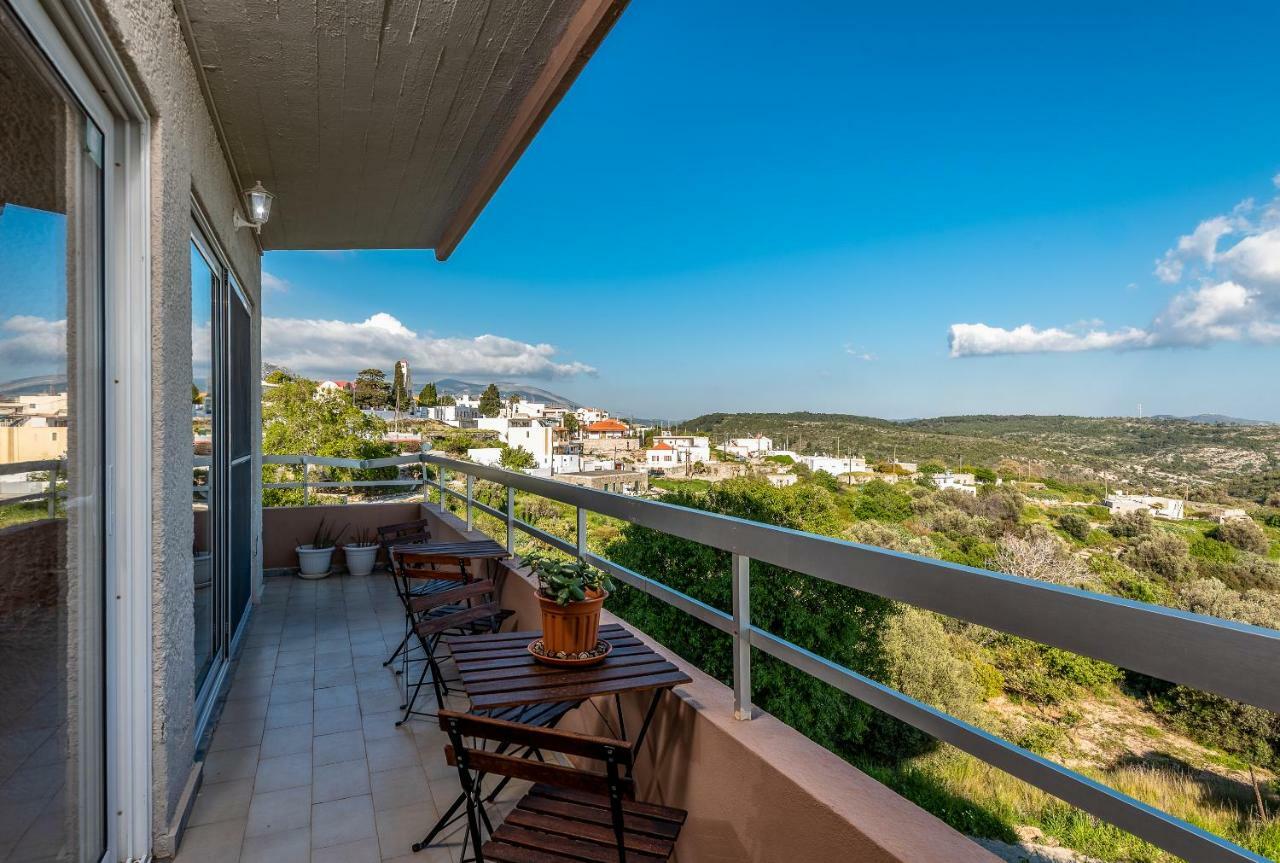 Thomas Hotel Monolithos  외부 사진